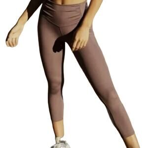 Free People Movement Breathe Easy Legging Capri Crop
